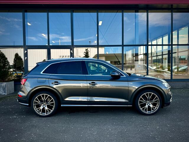 Audi Q5 55 TFSI e quattro Competition S line LEDER PANORAMA DAK