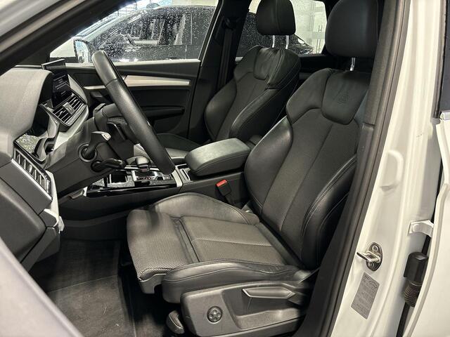 Audi Q5 50 TFSIe 300pk S-tronic S edition · Panoramadak · P-Sensoren · Elek. Trekhaak · Smartphone Interface · 19'' Inch ·