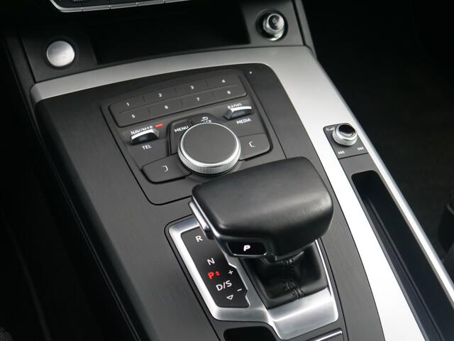 Audi Q5 55 TFSI e Quattro | navigatie | led | keyless Go&entry | trekhaak..