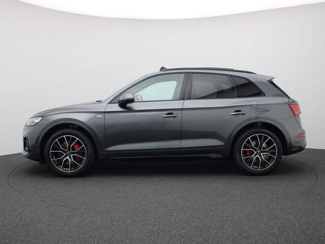 Audi Q5 50 TFSI e S edition 299PK S-Tronic Matrix LED, 360gr. camera, side assist, panoramadak, trekhaak, adaptive cruise, elek. achterklep, 20" lichtmetaal