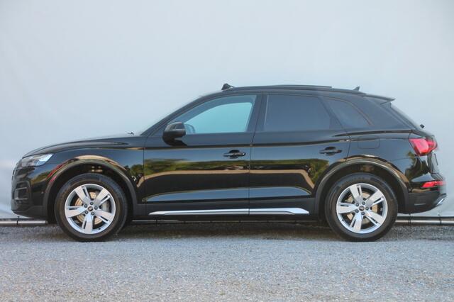 Audi Q5 50 TFSIe Quattro Advanced - 299 pk **Pano / 360 camera / Matrix