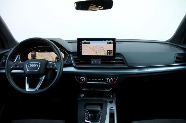 Audi Q5 50 TFSIe Quattro Advanced - 299 pk **Pano / 360 camera / Matrix