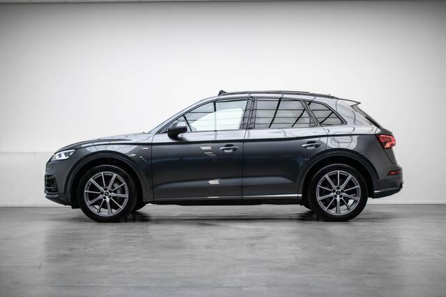 Audi Q5 55 TFSI e quattro Competition | Pano| Luchtvering| 360 Camera