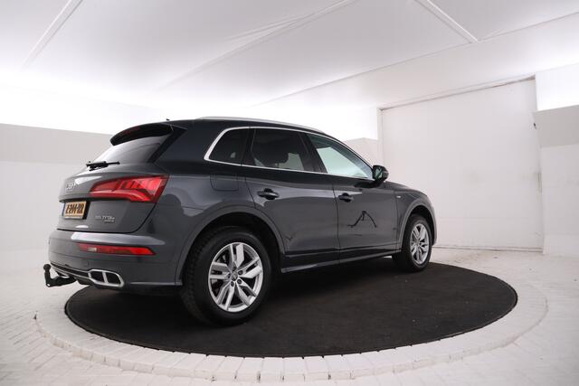 Audi Q5 55 TFSI e quattro Competition Panorama schuif/kantel, Stoelverwarming, Leer, Trekhaak,