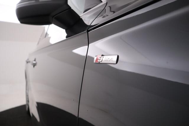 Audi Q5 55 TFSI e quattro Competition Panorama schuif/kantel, Stoelverwarming, Leer, Trekhaak,