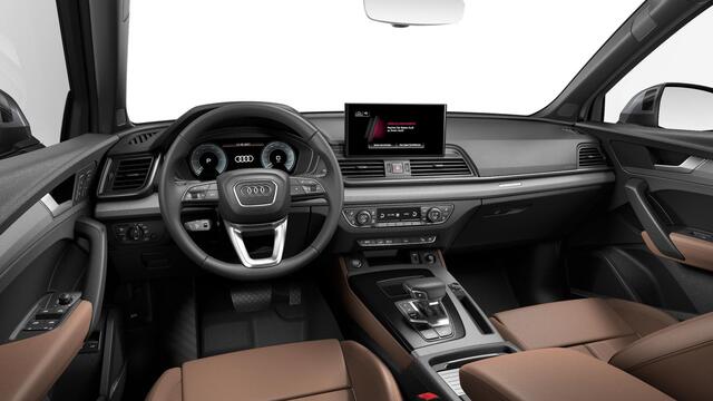 Audi Q5 50 TFSI e S edition Trekhaak - Panoramadak - Comfort Sportstoelen - Elektrisch verstelbare/verwarmde bestuurdersstoel - Assistentiepakket City/Tour - Automatische Achterklep - Achteruitrijcamera -