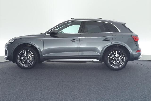 Audi Q5 50 TFSI e 299pk 2x S-Line Trekhaak Camera Stoelverwarming Matrix Led Virtual Cockpit Panoramadak Navigatie