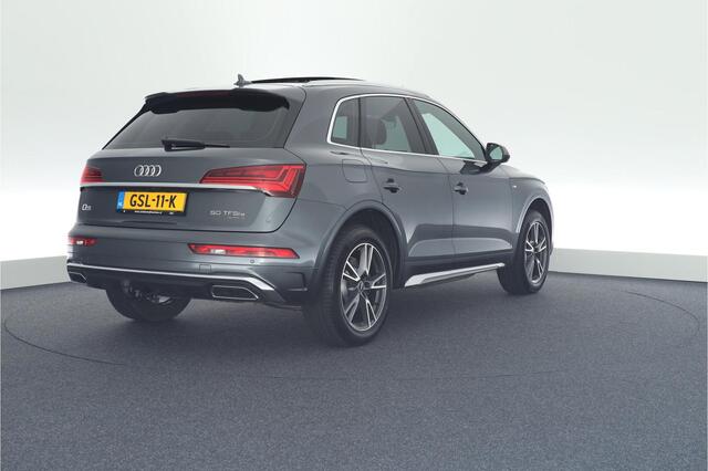 Audi Q5 50 TFSI e 299pk 2x S-Line Trekhaak Camera Stoelverwarming Matrix Led Virtual Cockpit Panoramadak Navigatie