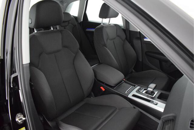 Audi Q5 50 TFSI e 299pk Advanced edition Trekhaak Camera Keyless Matrix Led Stoelverwarming Virtual Cockpit