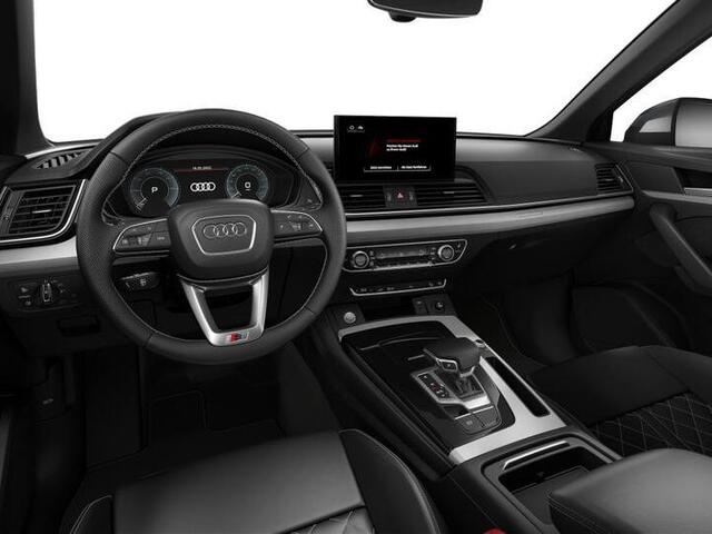 Audi Q5 55 TFSI e quattro Competition 367pk Plug in Hybrid | Komt begin februari binnen | Panoramadak | Luchtvering | Trekhaak