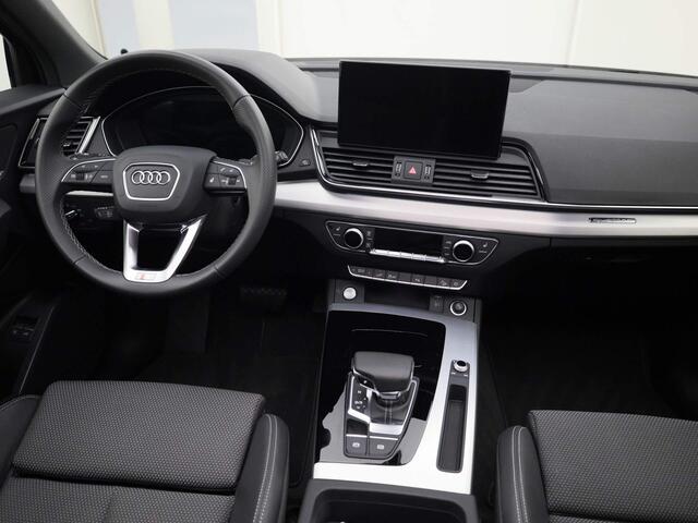 Audi Q5 50 TFSIe 299PK S-tronic S Line Quattro · Keyless · Panoramadak · Camera · Elek. Achterklep · Side Assist · 19'' Inch ·