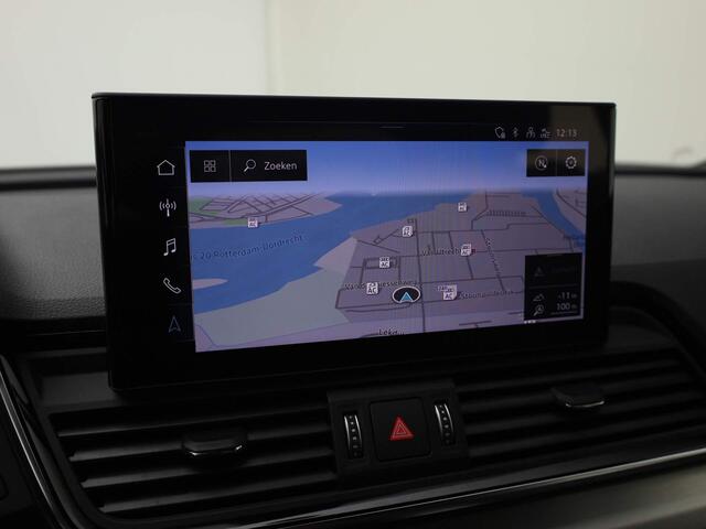 Audi Q5 50 TFSIe 299PK S-tronic S Line Quattro · Keyless · Panoramadak · Camera · Elek. Achterklep · Side Assist · 19'' Inch ·