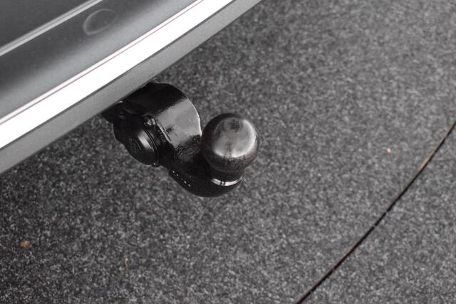 Audi Q5 50 TFSI e 299pk 2x S-Line Trekhaak Camera ACC Stoelverwarming Navigatie