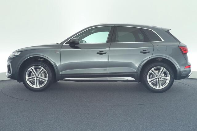 Audi Q5 50 TFSI e 299pk 2x S-Line Trekhaak Camera ACC Stoelverwarming Navigatie