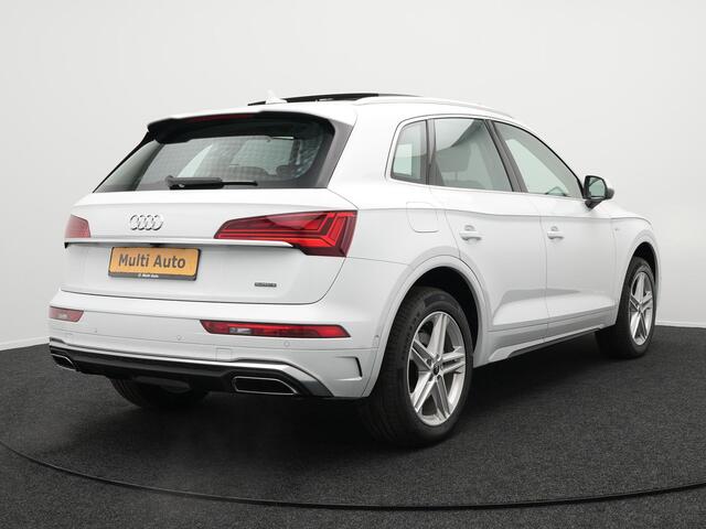 Audi Q5 55 TFSI e Quattro S-Line Plug in Hybrid PHEV | Panodak | Sportstoelen Memory | Adaptive Cruise | Trekhaak af Fabriek | Bang & Olufsen | Sound | Head Up | Apple Carplay | 360 Camera | Navigatie | Virtual | L.M. 19" |