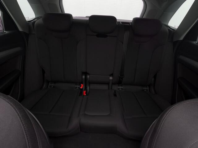 Audi Q5 55 TFSI e Quattro S-Line Plug in Hybrid PHEV | Panodak | Sportstoelen Memory | Adaptive Cruise | Trekhaak af Fabriek | Bang & Olufsen | Sound | Head Up | Apple Carplay | 360 Camera | Navigatie | Virtual | L.M. 19" |