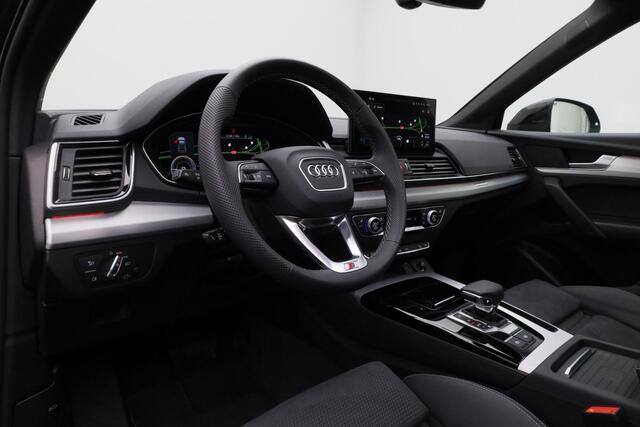 Audi Q5 Sportback 55 TFSI e 265 pk S-tronic S edition Competition / S-Line | Panoramadak | Trekhaak | Matrix LED | Bang & Olufsen Sound | Rondomzicht camera | Leder/alcantara