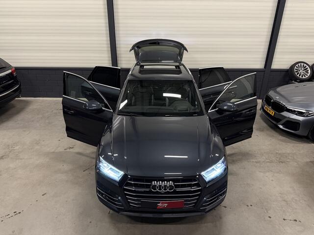 Audi Q5 55 TFSI e quattro 367PK S-Line PANO/LUCHTVERING/HEAD-UP/20"/MASSAGE+MEMORY/ACC/SFEER/CARPLAY/STANDKACHEL/DAB/PRIVACY/ELECTR.TREKHAAK/MANHATTAN-GRAU