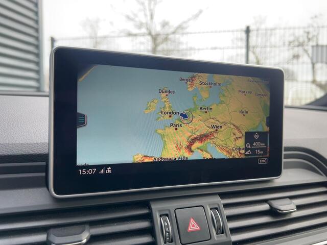 Audi Q5 50 TFSI e Quattro S-Line Plug in Hybrid PHEV | Virtual Cockpit | Leder | Carplay | LED | Stoelverwarming | Climate Control | Navigatie