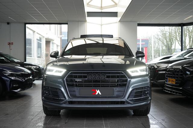 Audi Q5 50 TFSI e S Edition | LUCHTVERING | PANO | TREKHAAK | VIRTUAL | S-LINE
