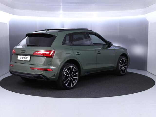 Audi Q5 55 TFSI e S edition 367 pk S-tronic | Navigatie | Panoramadak | Elektr. trekhaak | Parkeersensoren | Achteruitrijcamera | Stoelverwarming | S-Line |