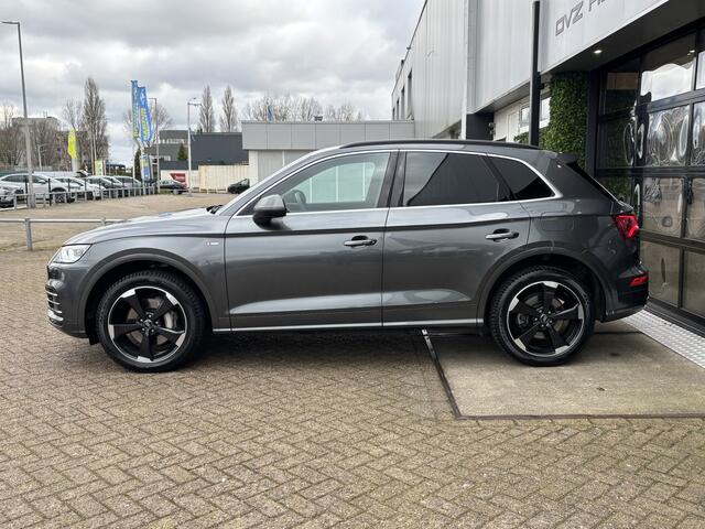 Audi Q5 55 TFSIe 367PK Quattro Competition | RS-Leder | Carplay | BTW