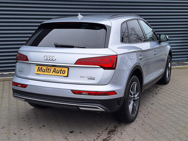 Audi Q5 50 TFSI e Quattro S-Line Plug in Hybrid Facelift Model PHEV | Adaptive Cruise | Trekhaak af Fabriek | Camera | Virtual | Carplay | LED | Stoelverwarming | Navigatie |