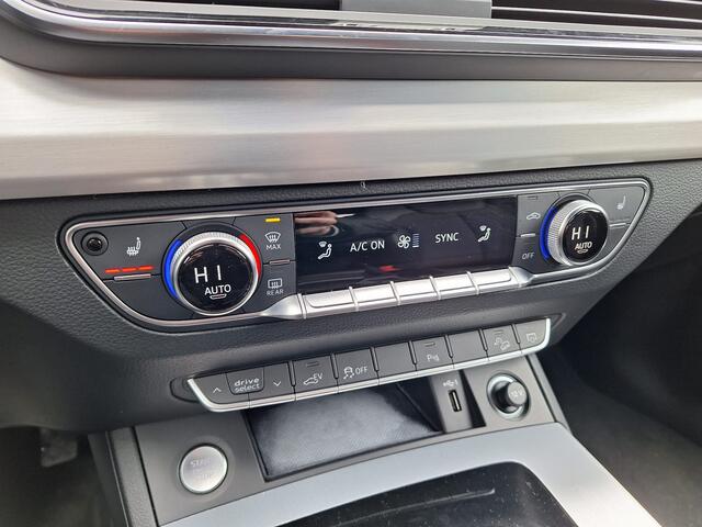 Audi Q5 50 TFSI e Quattro S-Line Plug in Hybrid Facelift Model PHEV | Adaptive Cruise | Trekhaak af Fabriek | Camera | Virtual | Carplay | LED | Stoelverwarming | Navigatie |