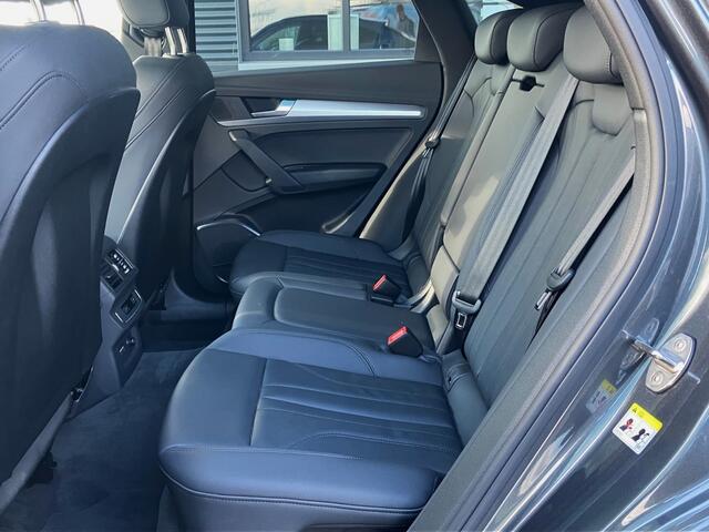 Audi Q5 Sportback 50 TFSIe 299pk S-Line PANO 21" TREKHAAK LEER 7720KM!