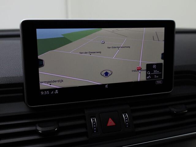 Audi Q5 50 TFSIe 220kW/299PK quattro S Line · Drive select · Trekhaak · Stoelverwarming · Garantie tot december 2025 of 100000km