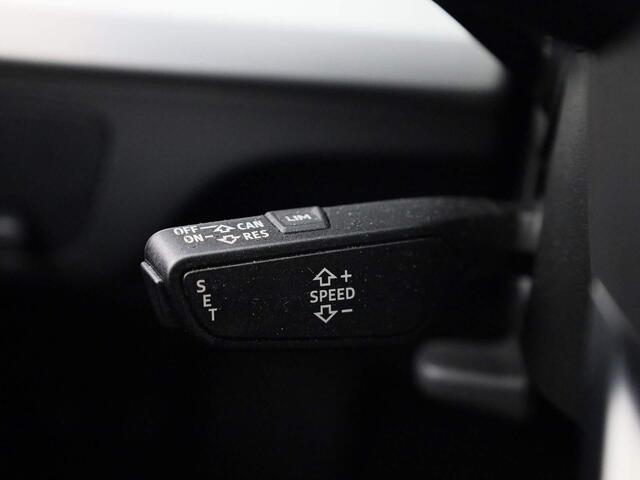 Audi Q5 55 TFSIe 270kW/367PK quattro S Line · Panoramadak · Trekhaak · Drive select
