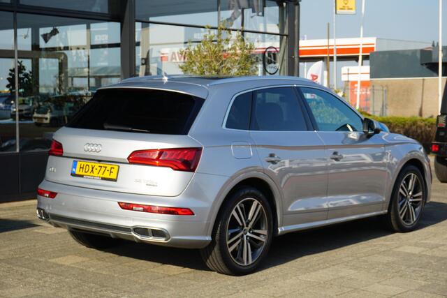 Audi Q5 55 TFSI e quattro Competition | PANO | luchtvering | trekhaak | B&O