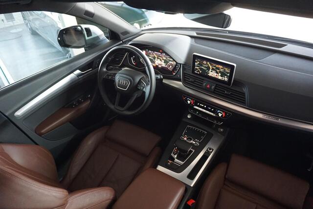 Audi Q5 55 TFSI e quattro Competition | PANO | luchtvering | trekhaak | B&O
