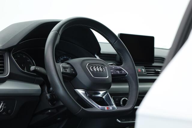 Audi Q5 50 TFSI e quattro S edition | Navi | Elek. Trekhaak | Stoelverw. | 20'' | LED |