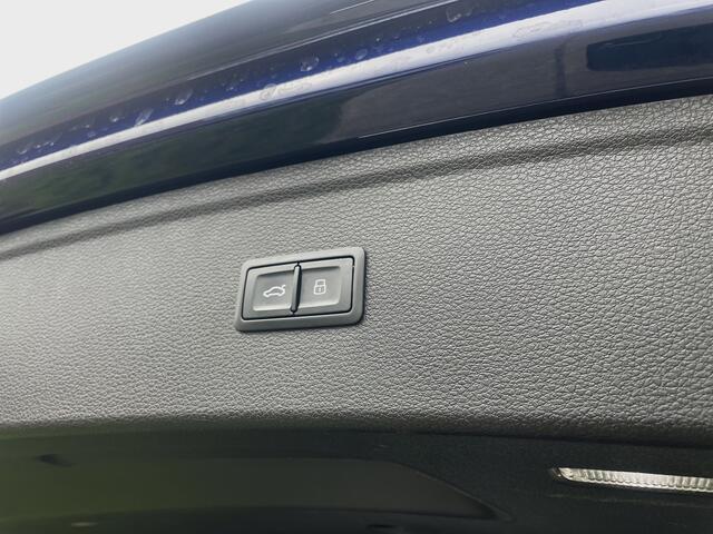 Audi Q5 50 TFSI Plugin Hybrid, benzine, Virtual Cockpit, S LINE PAKKET, enz, enz,enz