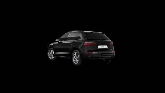 Audi Q5 50 TFSI e S edition Competition | Panoramadak | Rode remzadels | Assistentiepakket Tour | Comfortsleutel | Lendesteunverstelling voor