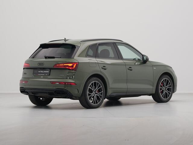 Audi Q5 50 TFSI e 299 pk S-Tronic S line edition Competition Luchtvering, 20 inch, Matrix led, Camera
