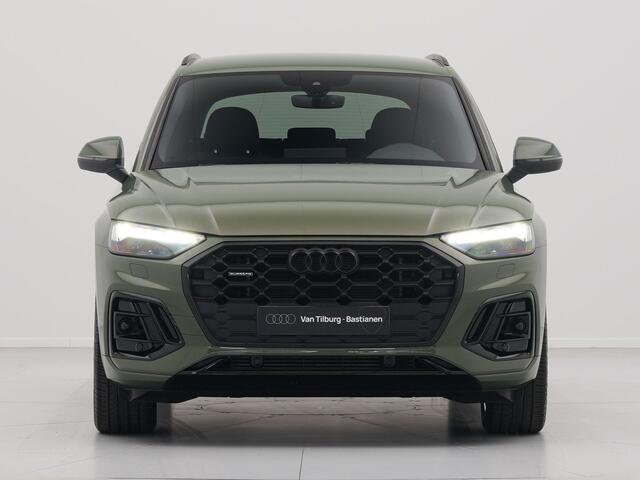 Audi Q5 50 TFSI e 299 pk S-Tronic S line edition Competition Luchtvering, 20 inch, Matrix led, Camera