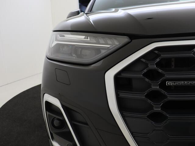 Audi Q5 55 TFSI e S edition | Panoramadak | Luchtvering | Luxe lederen bekleding | 360 camera | Stoel- en stuurverwarming | Dodehoek detectie | Parkeerassistent |