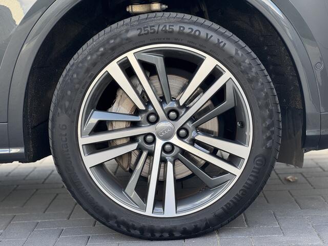 Audi Q5 55 TFSI e quattro Competition S Line | Panorama | S Seats | B&O | Matrix | ACC | Keyless | Trekhaak