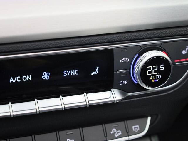 Audi Q5 55 TFSIe 270kW/367PK S Line · Panoramadak · Alcantara/Leder · Drive select