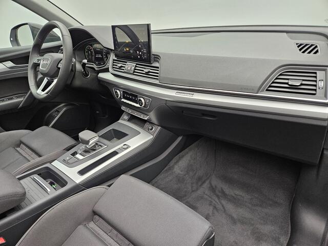 Audi Q5 50 TFSI e Pro Line Plug In Hybrid 299pk PHEV | Panodak | Trekhaak af Fabriek | Head Up | 20"L.M | Camera | Virtual | DAB | Sportstoelen Verwarmd |