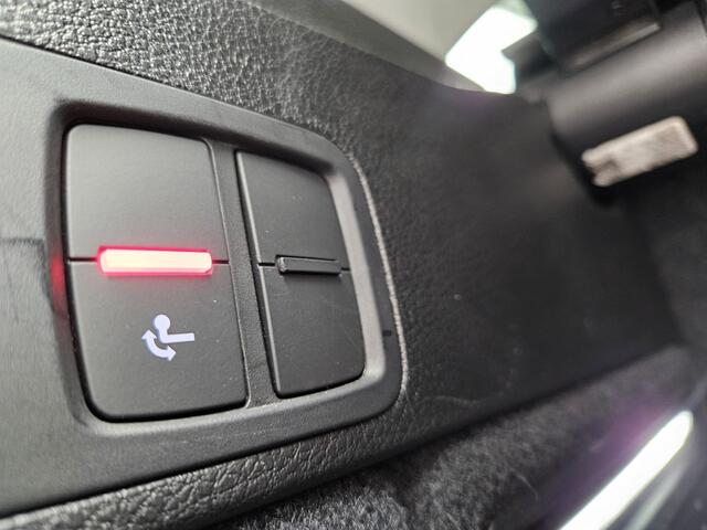 Audi Q5 50 TFSI e Pro Line Plug In Hybrid 299pk PHEV | Panodak | Trekhaak af Fabriek | Head Up | 20"L.M | Camera | Virtual | DAB | Sportstoelen Verwarmd |