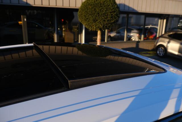 Audi Q5 Sportback 50 TFSIe S Edition Competition Panodak Black Optiek ACC Sfeerverlichting