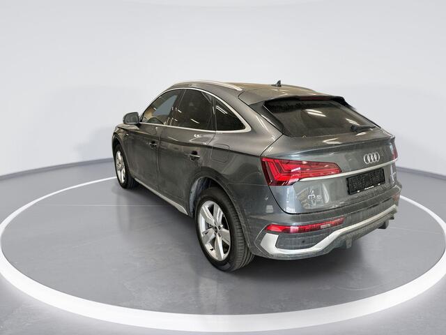Audi Q5 Sportback 55 TFSIe 367pk S-tronic S edition Competition · Keyless · Camera · Elek. trekhaak · Elek. Achterklep · Apple/Android Car Play · 19'' Inch ·