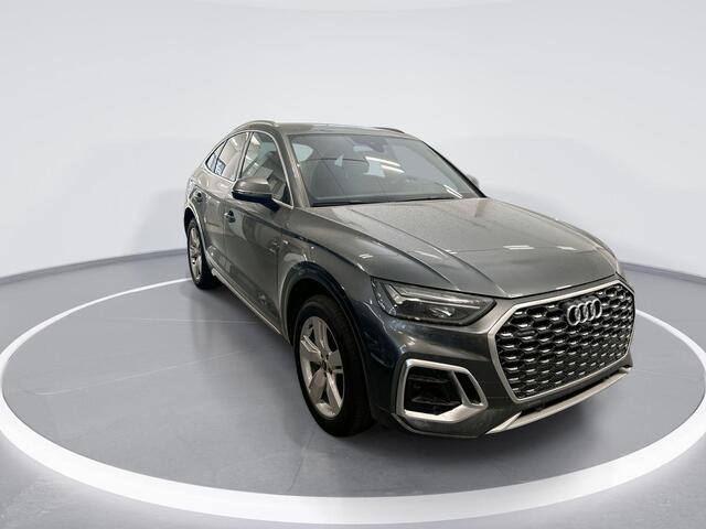 Audi Q5 Sportback 55 TFSIe 367pk S-tronic S edition Competition · Keyless · Camera · Elek. trekhaak · Elek. Achterklep · Apple/Android Car Play · 19'' Inch ·