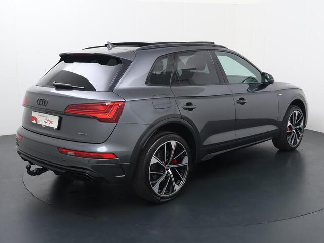Audi Q5 55 TFSI e S edition Competition | 367 pk | Panoramadak | Matrix LED koplampen | B&O Premium 3d audio | Head-up display | S-line |