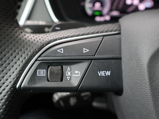 Audi Q5 55 TFSI e S edition Competition | 367 pk | Panoramadak | Matrix LED koplampen | B&O Premium 3d audio | Head-up display | S-line |