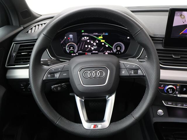 Audi Q5 55 TFSI e S edition Competition | 367 pk | Panoramadak | Matrix LED koplampen | B&O Premium 3d audio | Head-up display | S-line |