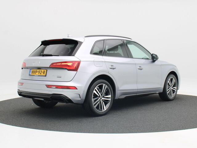 Audi Q5 50 TFSi e 299 Pk Automaat S-Line | Full LED | Panoramadak | Zwart Optiek | Camera | 20 Inch | Stoelverwarming | Adaptive Cruise | 46.409 Km!!
